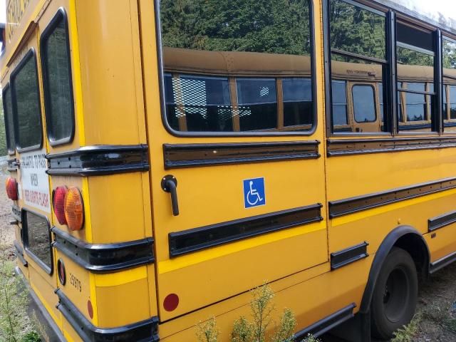2014 Chevrolet 2014 Collins Bantam G4500-School Bus
