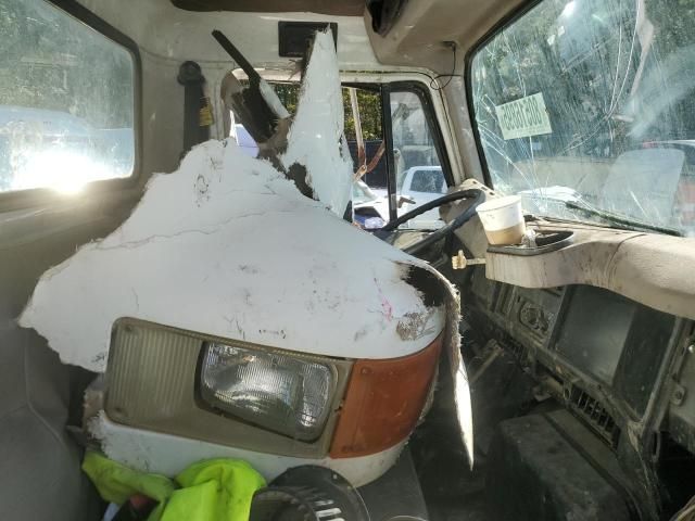 1997 International 4700 Flatbed Truck