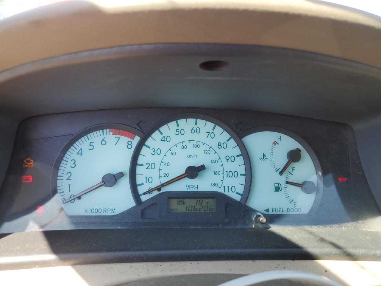 2004 Toyota Corolla ce
