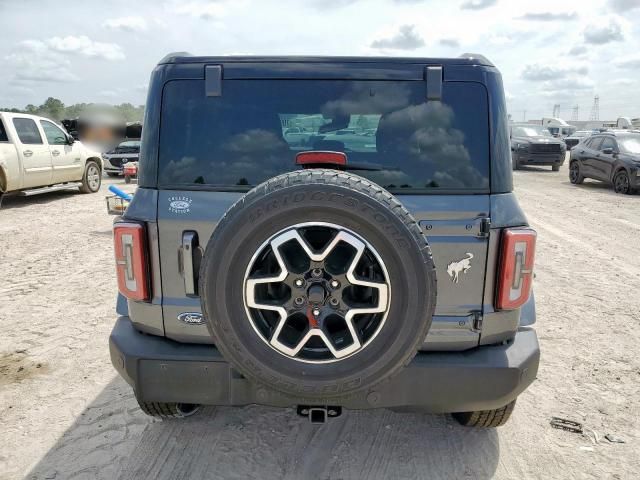 2024 Ford Bronco Outer Banks