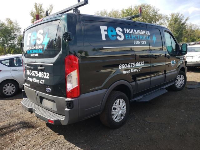 2018 Ford Transit T-250