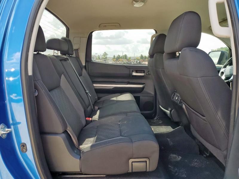 2016 Toyota Tundra Crewmax SR5