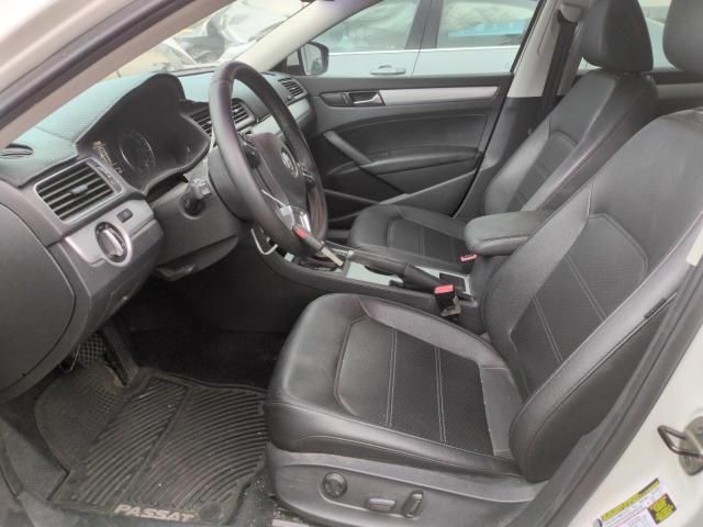 2013 Volkswagen Passat SE