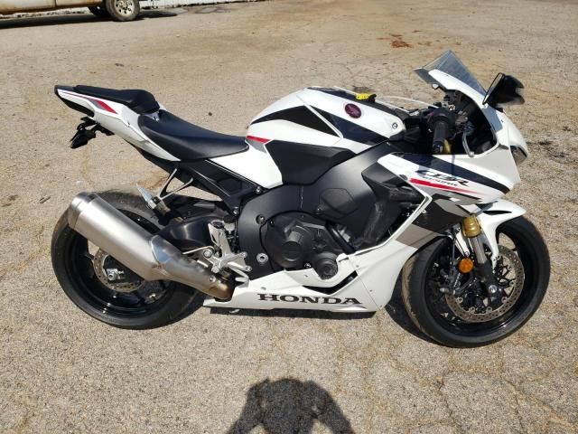 2025 Honda CBR1000 RR