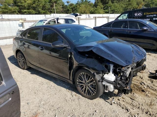 2022 KIA Forte GT Line
