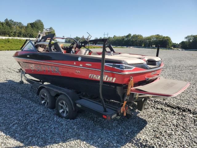 2012 Malibu 21 Wakesetter