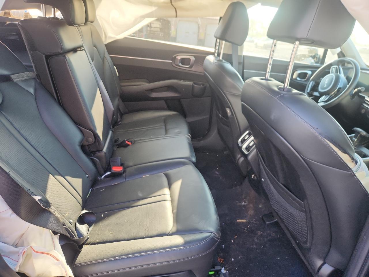 2024 KIA Sorento s