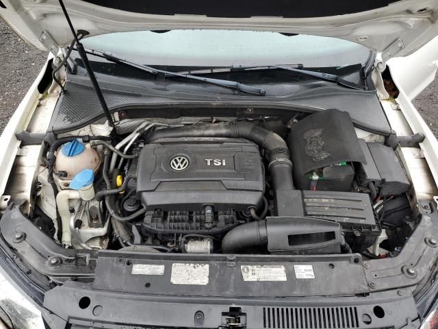 2014 Volkswagen Passat SEL