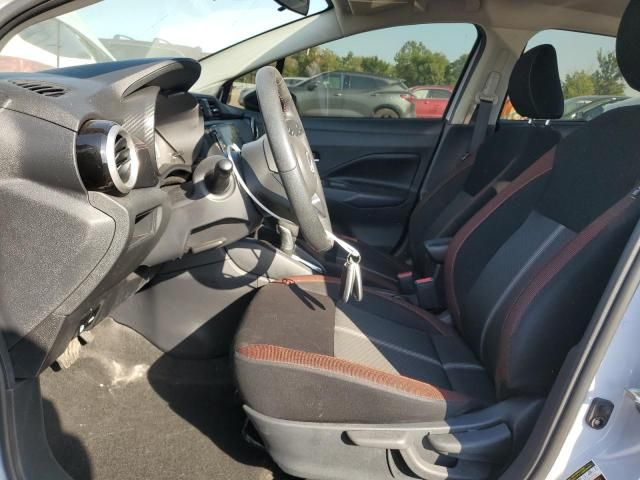 2024 Nissan Versa sr