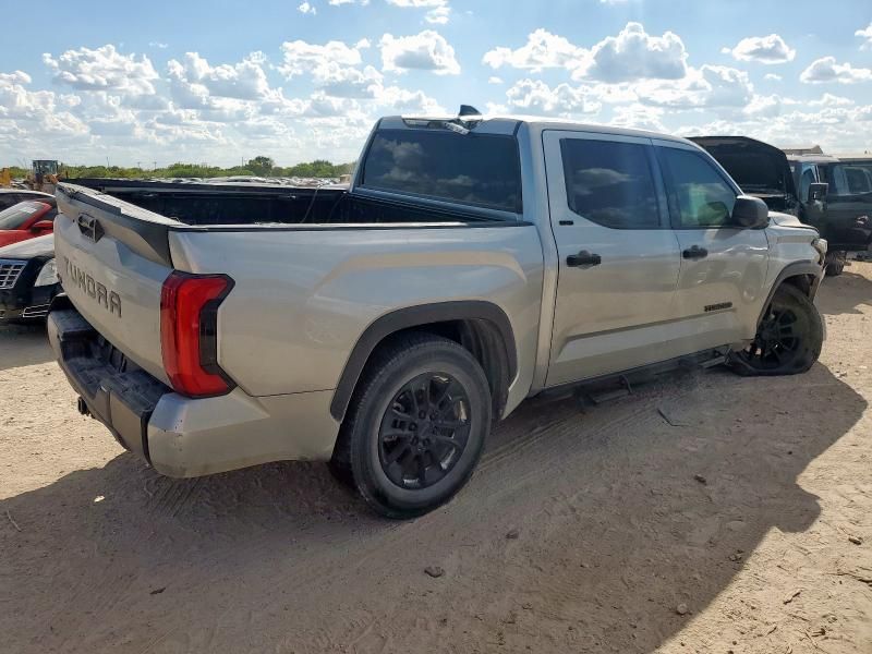 2022 Toyota Tundra Crewmax SR