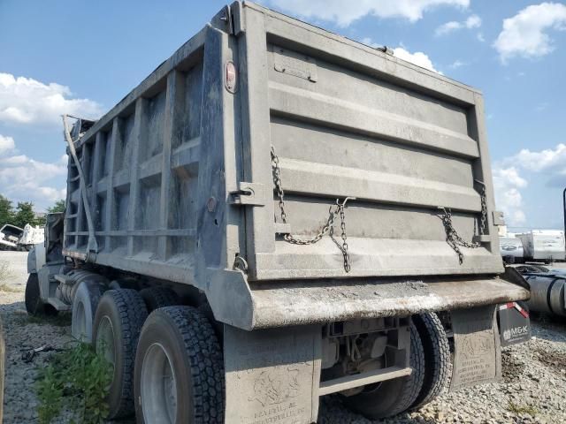 2007 Mack CTP713 Dump Truck