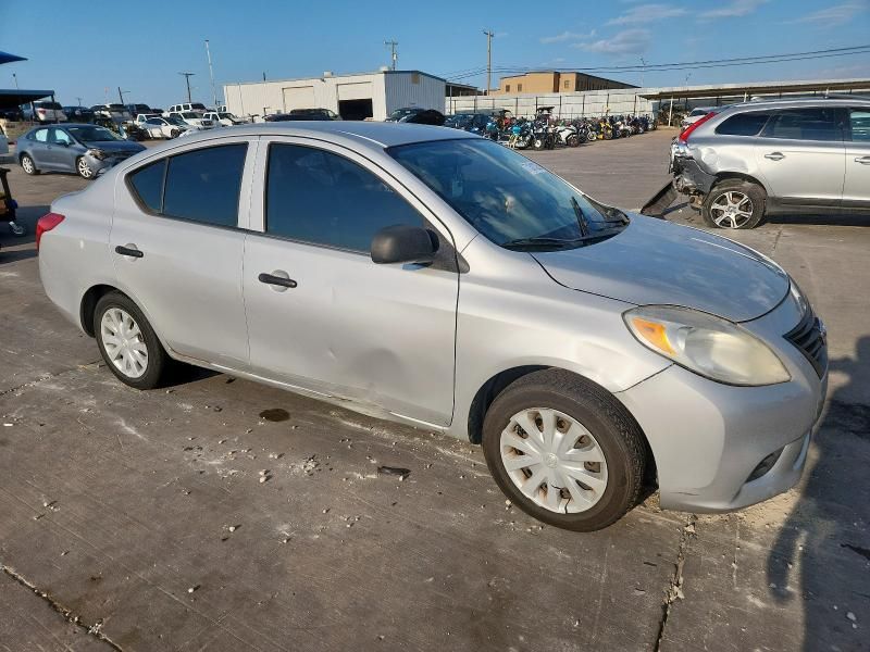 2014 Nissan Versa S