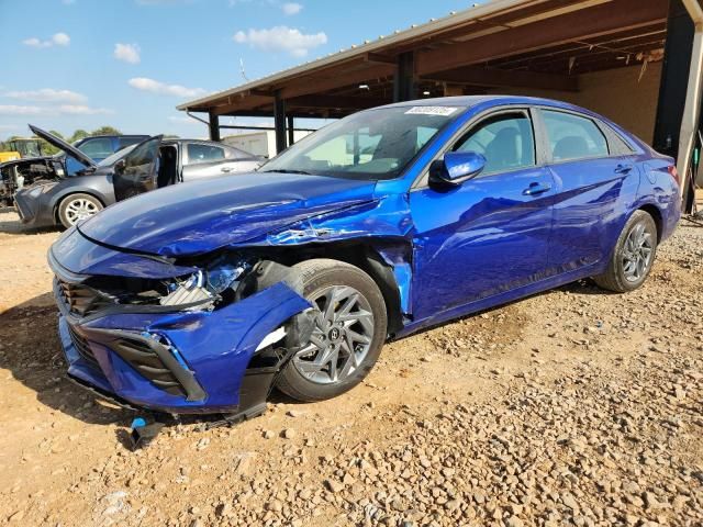 2024 Hyundai Elantra Blue