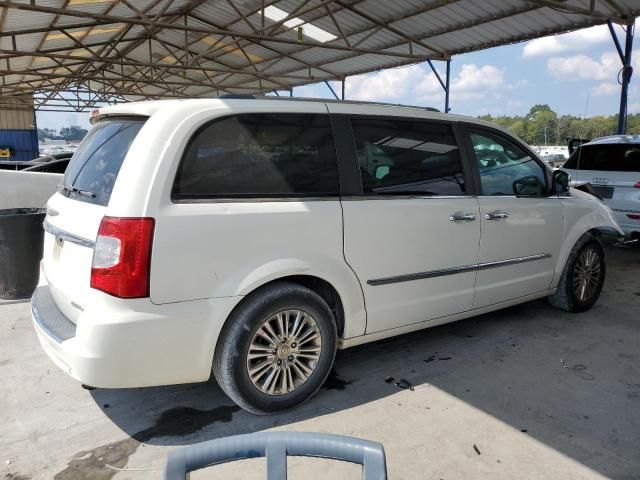 2011 Chrysler Town & Country Limited