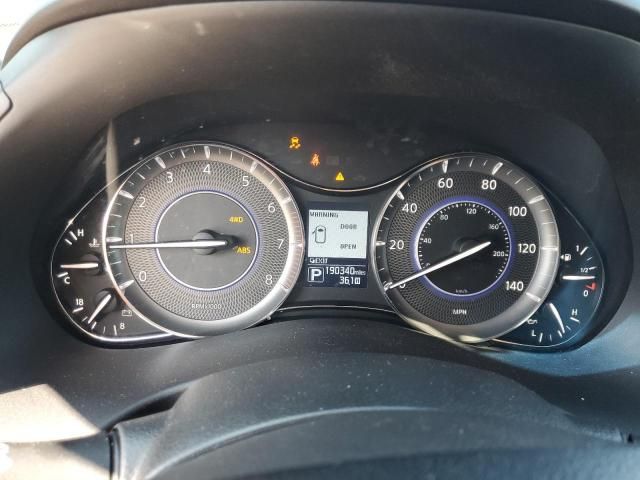 2015 Infiniti QX80