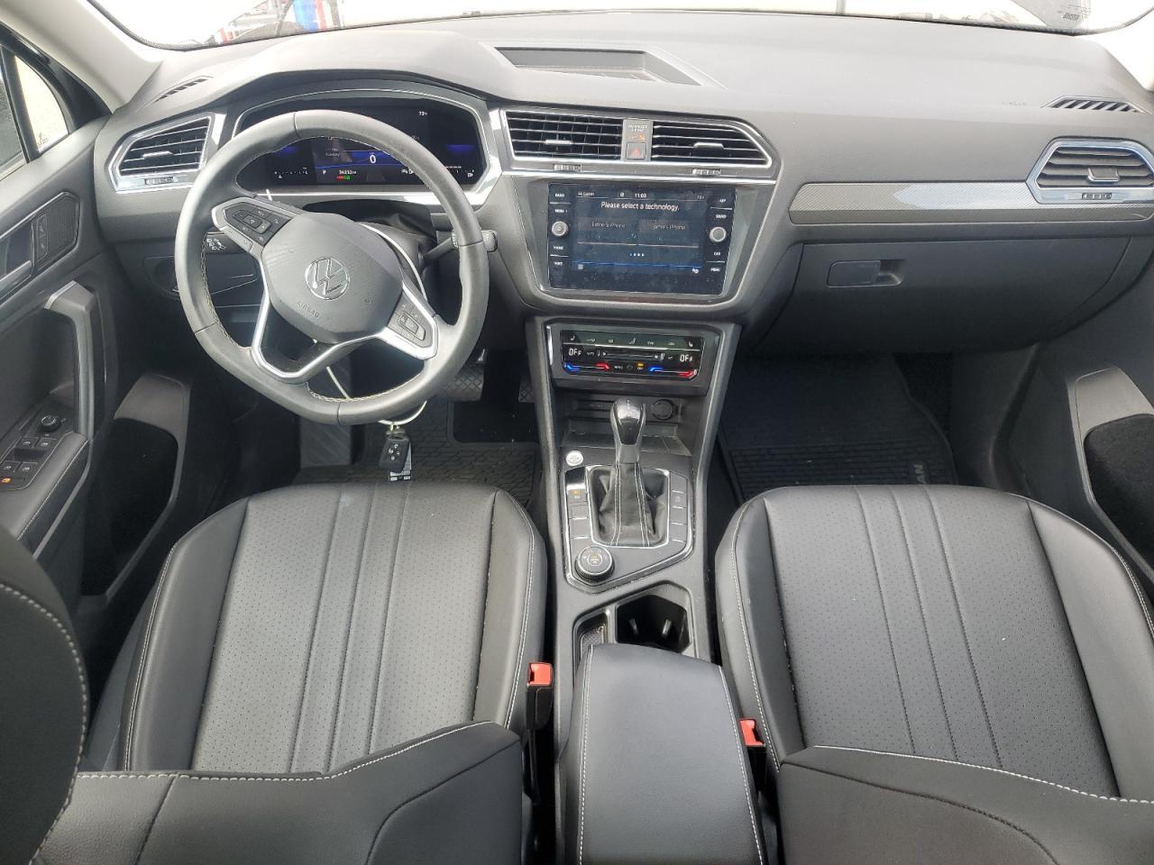 2022 Volkswagen Tiguan se