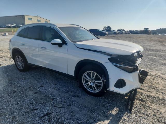 2025 Mercedes-Benz Glc 300