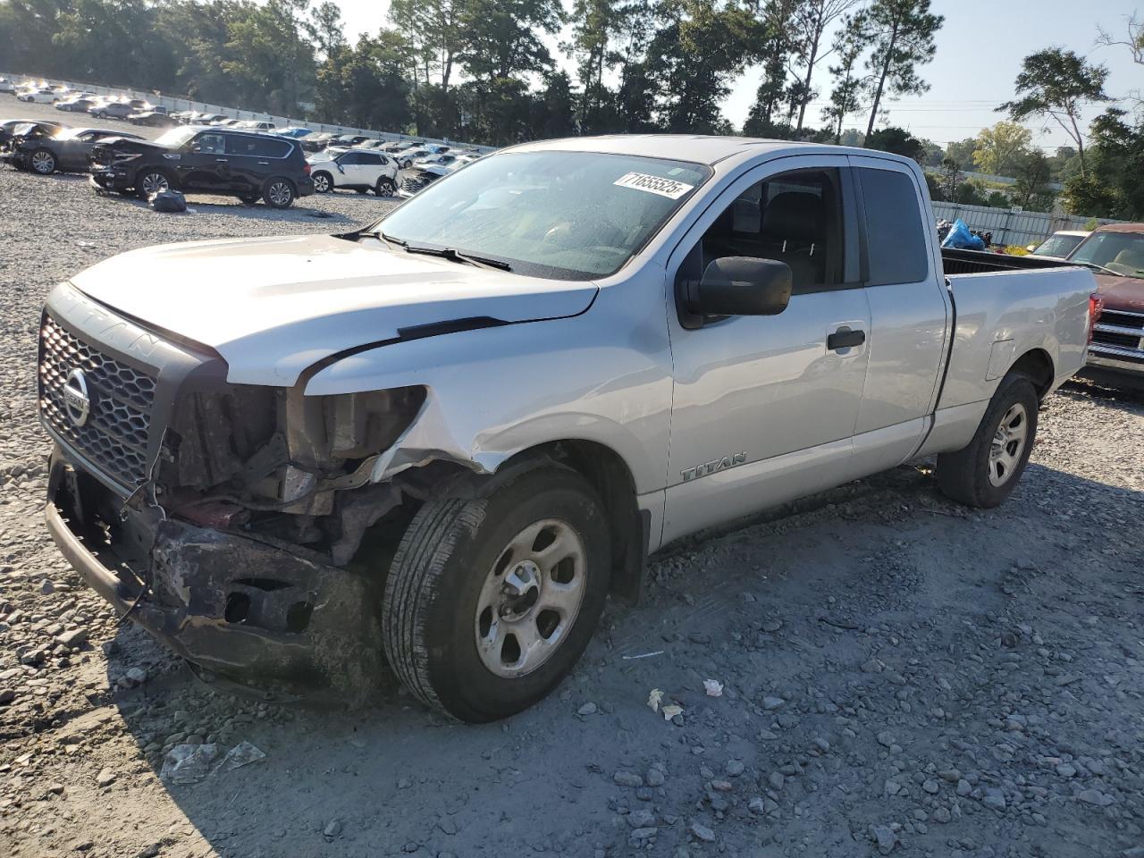 2017 Nissan Titan s