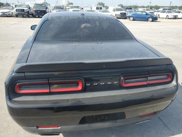 2017 Dodge Challenger sxt