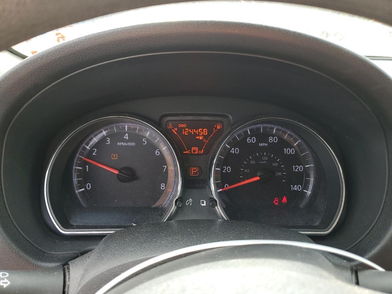 2014 Niss Versa