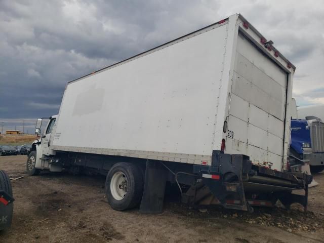 2010 Freightliner M2 106 MED