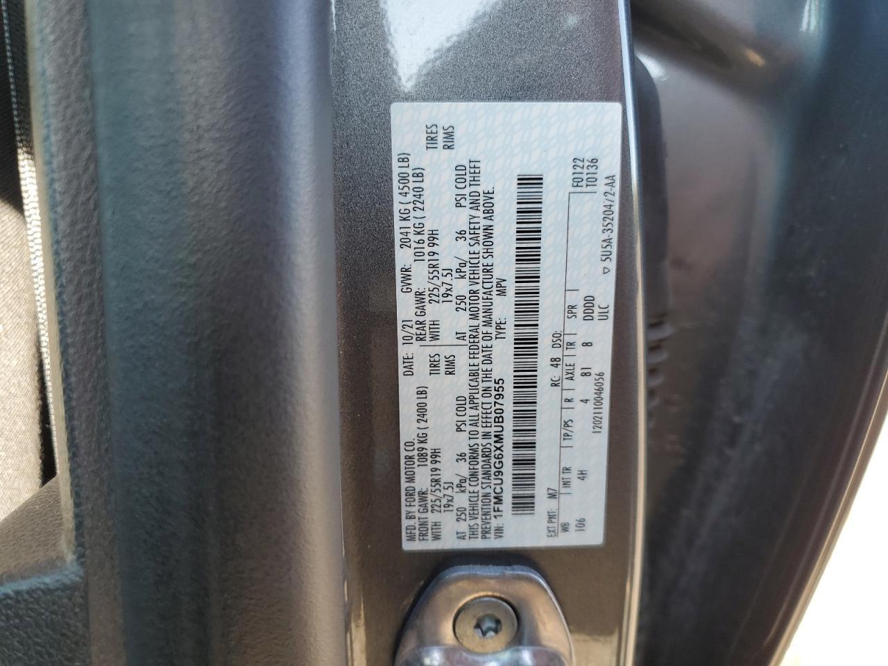 2021 Ford Escape se