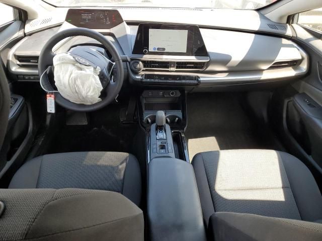 2025 Toyota Prius LE