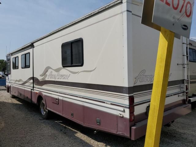 1999 Ford 1999 Fleetwood PACEAOW37C-RVS RV