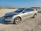 2014 Volkswagen Passat SE