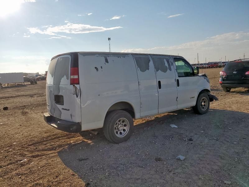 2004 Chevrolet Express G2500