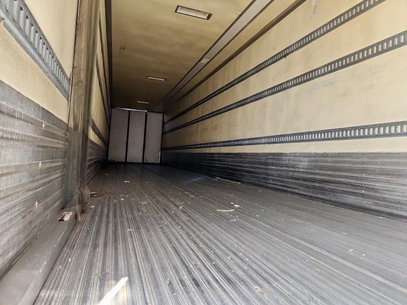 2013 Utility VS2RA Refrigerated Van Trailer