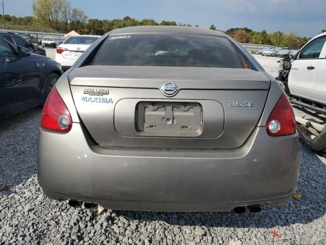 2004 Nissan Maxima SE