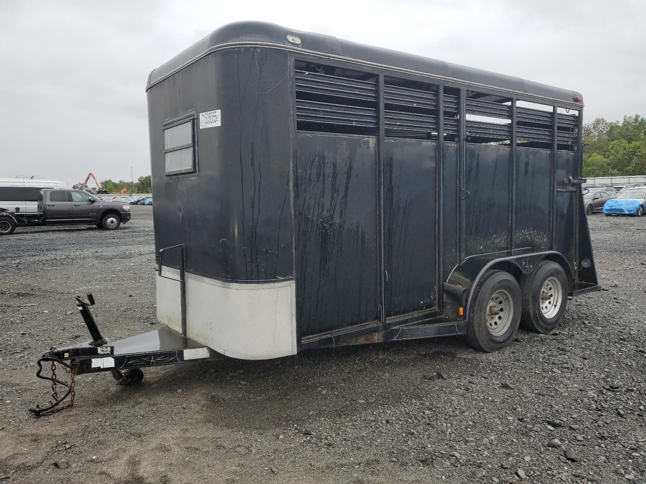 2001 Adam Trailers 2001 Adam Livestock Trailer