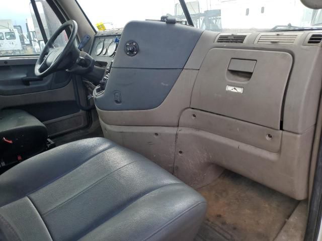 2015 Freightliner Cascadia Semi Truck