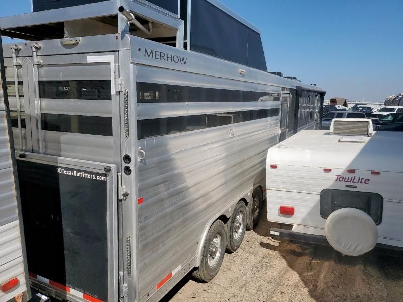 2024 Merhow Longhorn Horse Trailer