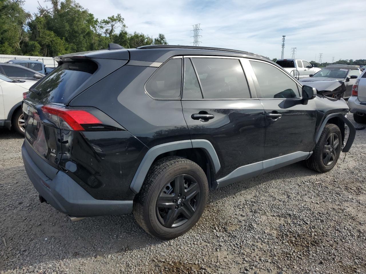 2019 Toyota Rav4 le
