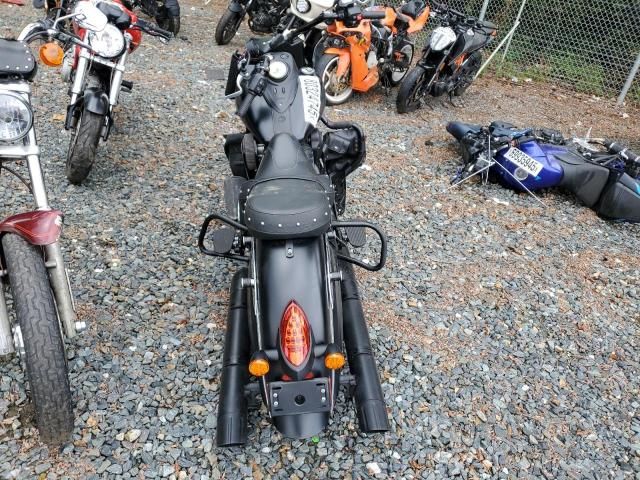 2016 Indian Motorcycle Co. Chief Dark Horse
