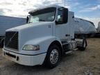 2006 Volvo VNM Semi Truck