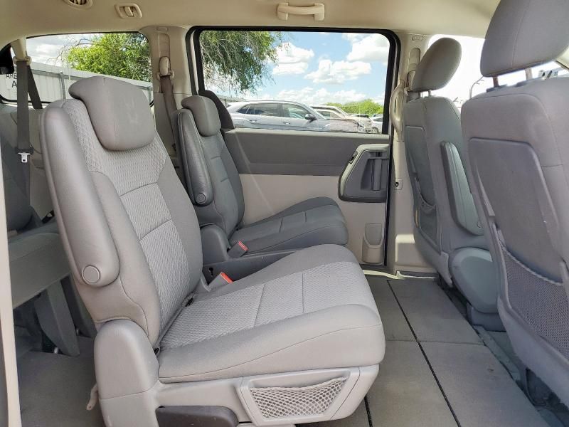 2010 Dodge Grand Caravan SE