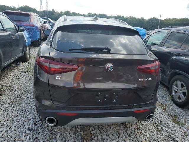 2018 Alfa Romeo Stelvio Sport