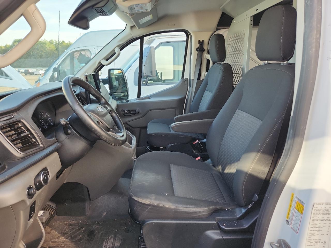 2023 Ford Transit T-250