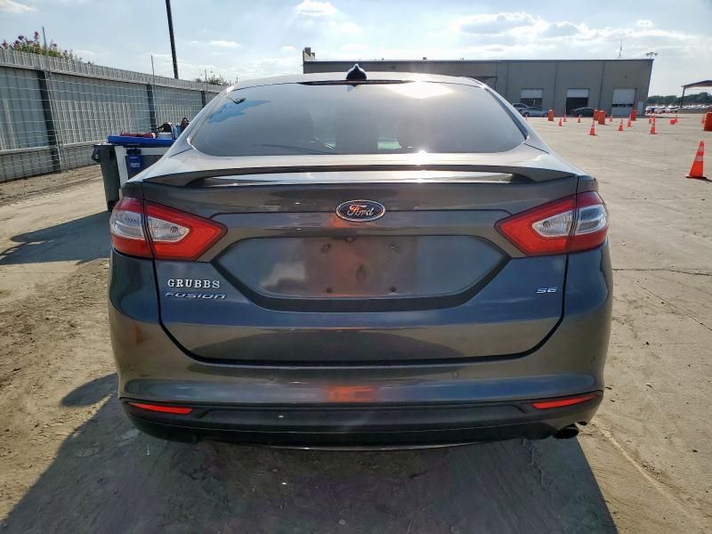 2016 Ford Fusion SE