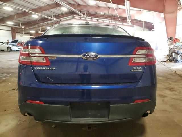 2013 Ford Taurus SEL