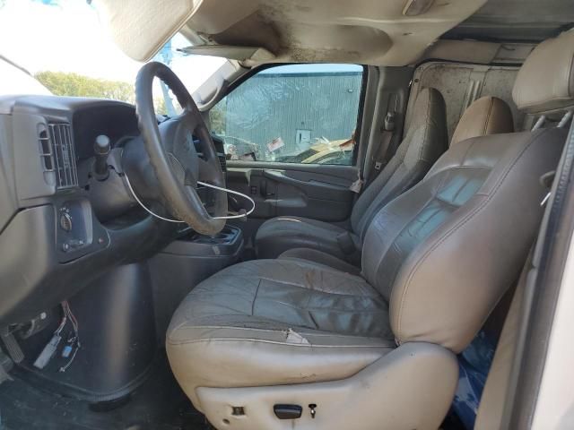 2005 Chevrolet Express G2500