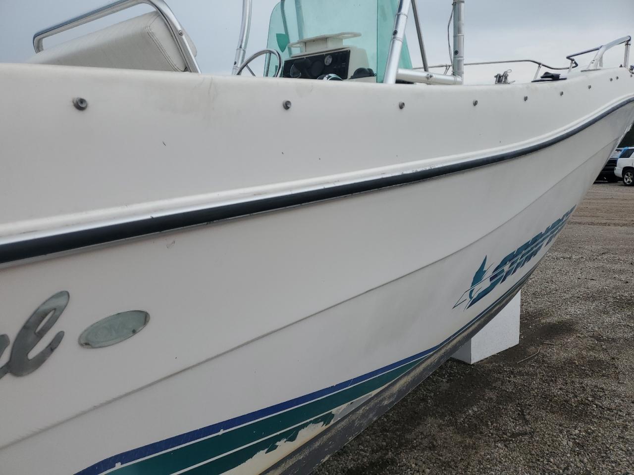 1996 Seaswirl Boat
