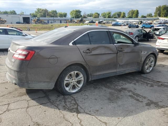 2015 Ford Taurus SEL