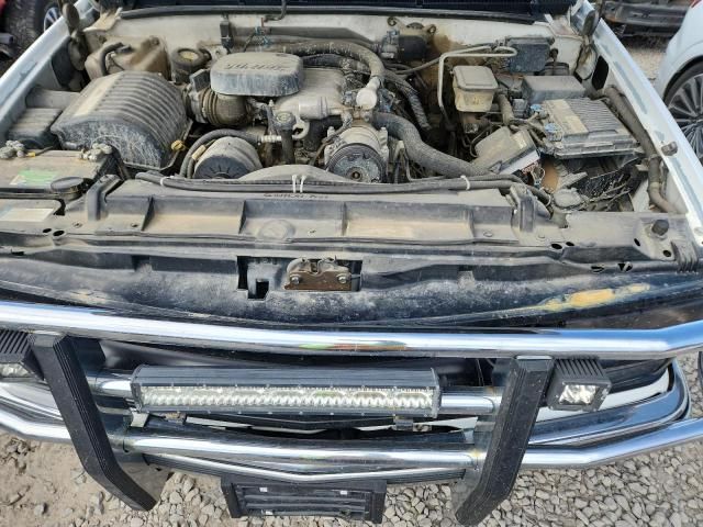2000 Chevrolet GMT-400 K3500