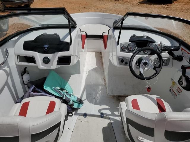 2019 Tahoe Boat-Boats Inboard Engine