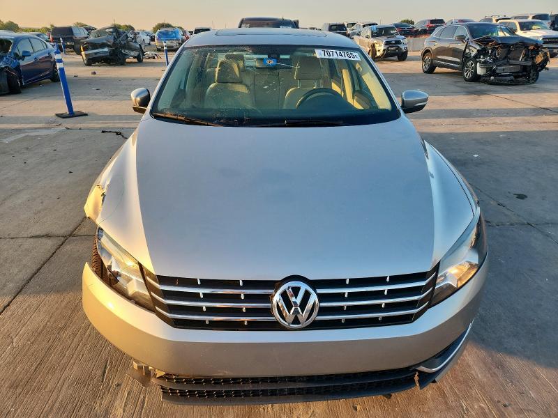2014 Volkswagen Passat se