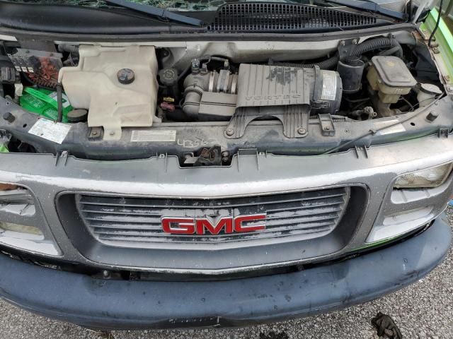 2002 GMC Savana Cutaway G3500